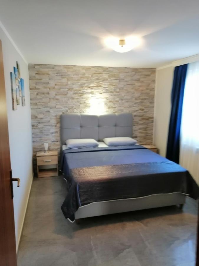 Apartments Katja ポレッチ エクステリア 写真