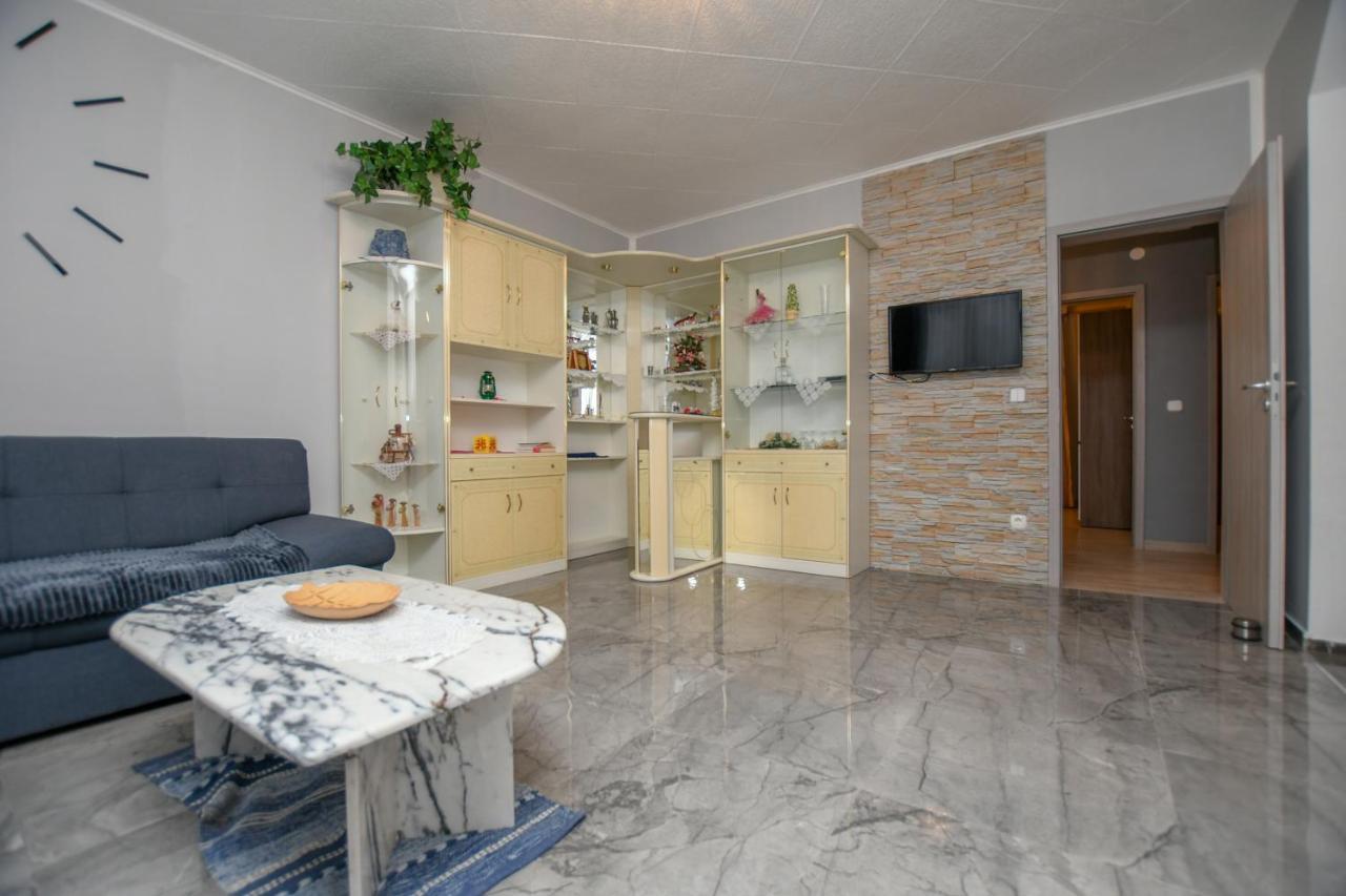 Apartments Katja ポレッチ エクステリア 写真